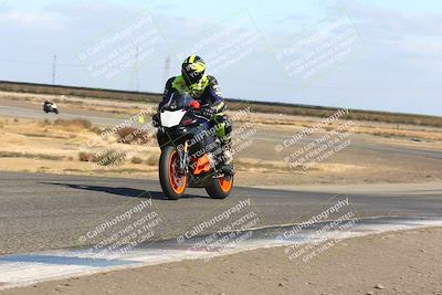 media/Nov-03-2024-TrackDaz (Sun) [[44580f4982]]/B Group/1220pm (Wheelie Bump)/